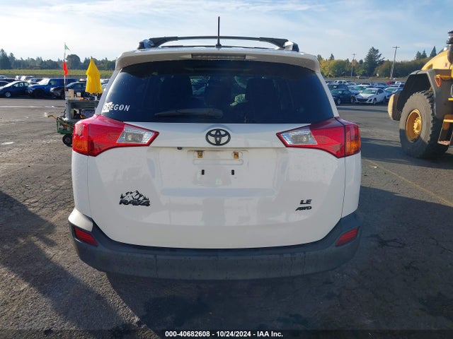 Toyota RAV4 LE 2014 2T3BFREV6EW138189 Image 16