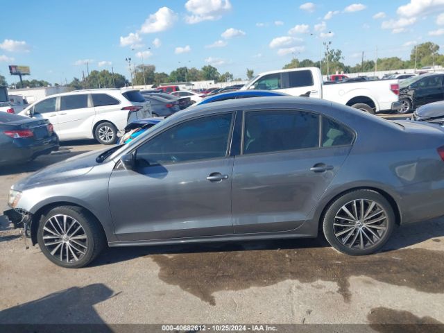 3VWD17AJ0FM213063 Volkswagen Jetta 1.8t Sport