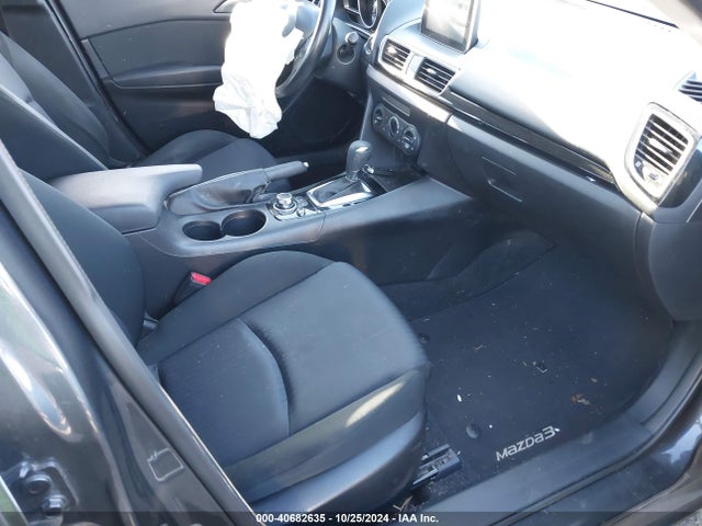 JM1BM1J7XG1337102 Mazda Mazda3 I Sport