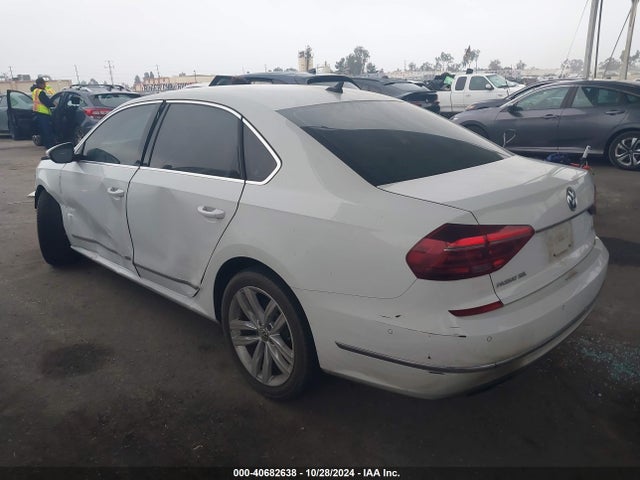 1VWCM7A38JC009996 Volkswagen Passat 3.6l V6 Sel Premium