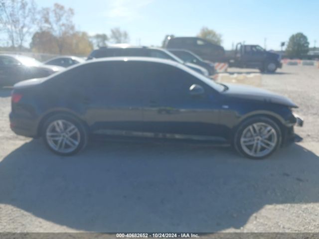 WAUDNAF45HN050939 Audi A4 2.0t Season Of Audi Premium