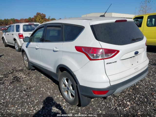 1FMCU9GXXEUC01232 Ford ESCAPE SE