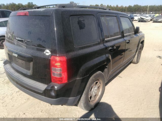 1C4NJPBBXFD398250 Jeep Patriot Sport