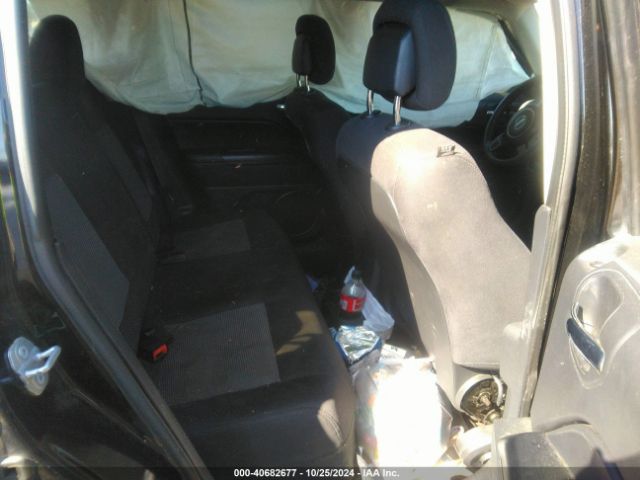1C4NJPBBXFD398250 Jeep Patriot Sport