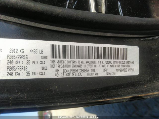 1C4NJPBBXFD398250 Jeep Patriot Sport
