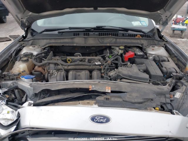 3FA6P0H73FR101118 Ford FUSION SE