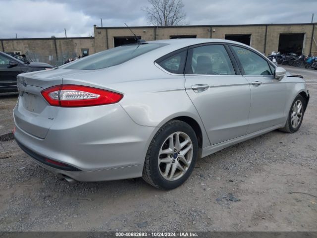 3FA6P0H73FR101118 Ford FUSION SE