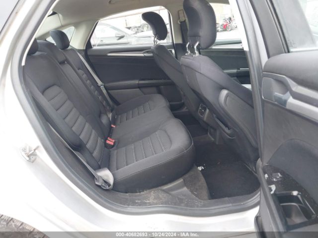 3FA6P0H73FR101118 Ford FUSION SE