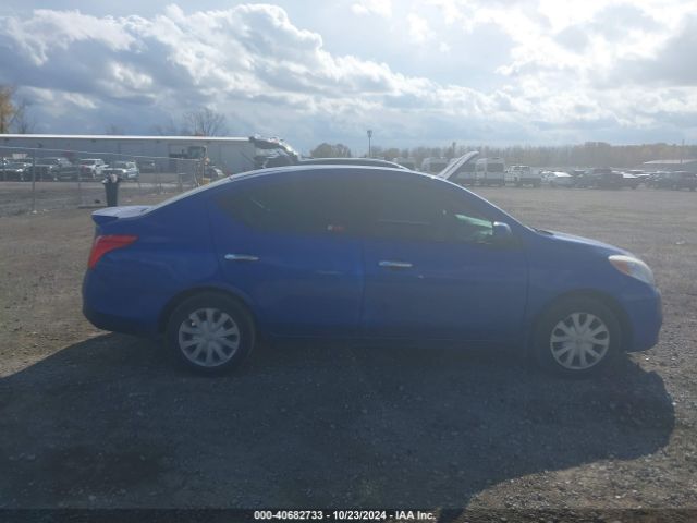 3N1CN7AP8EL860373 Nissan Versa 1.6 Sv