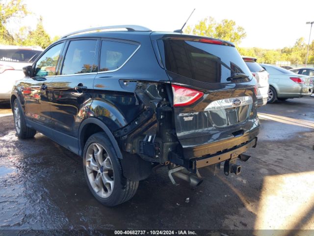 1FMCU9J99EUA98010 Ford Escape Titanium