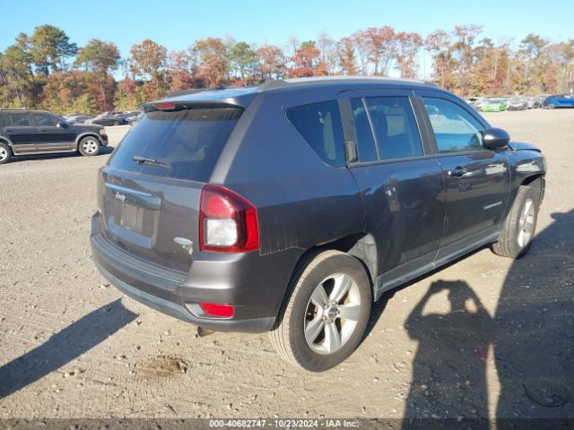 1C4NJDEBXGD791919 Jeep Compass Latitude