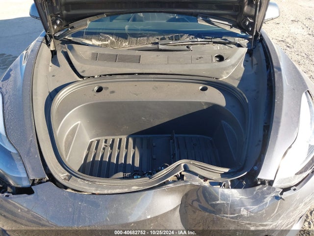 2023 TESLA MODEL 3 5YJ3E1EA9PF404061 Photo 9