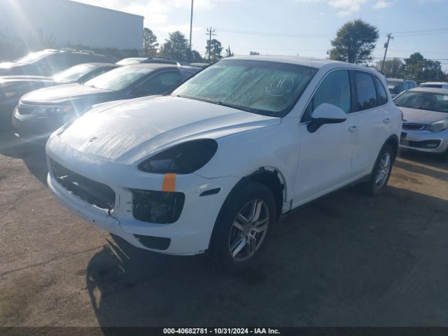 2016 PORSCHE CAYENNE WP1AA2A24GLA10048 Photo 1
