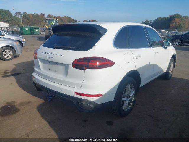 2016 PORSCHE CAYENNE WP1AA2A24GLA10048 Photo 3