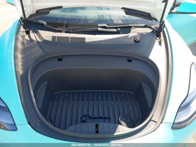 5YJ3E1EAXMF043046 Tesla Model 3 Standard Range Plus Rear-wheel Drive