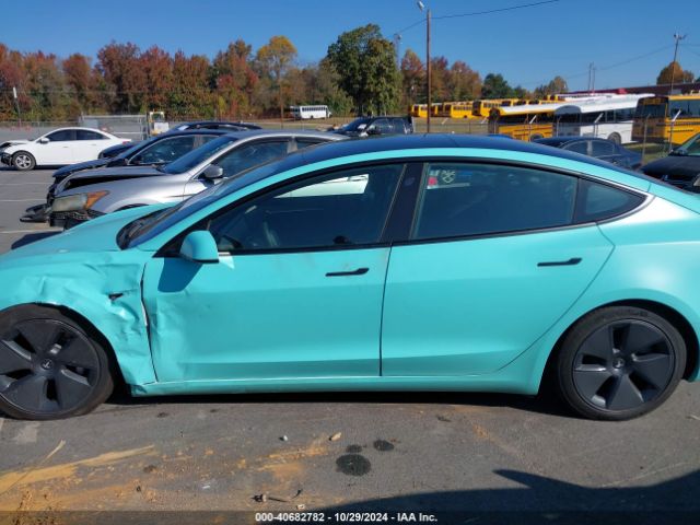 5YJ3E1EAXMF043046 Tesla Model 3 Standard Range Plus Rear-wheel Drive