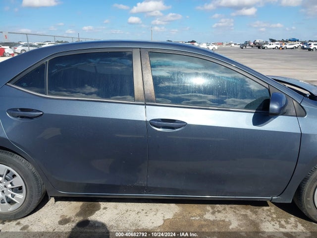 Toyota COROLLA LE 2015 2T1BURHE4FC317439 Image 13