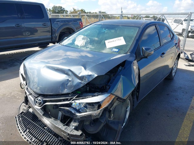 Toyota COROLLA LE 2015 2T1BURHE4FC317439 Image 2