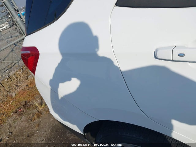 Chevrolet EQUINOX LS 2018 3GNAXHEV3JL117098 Image 19