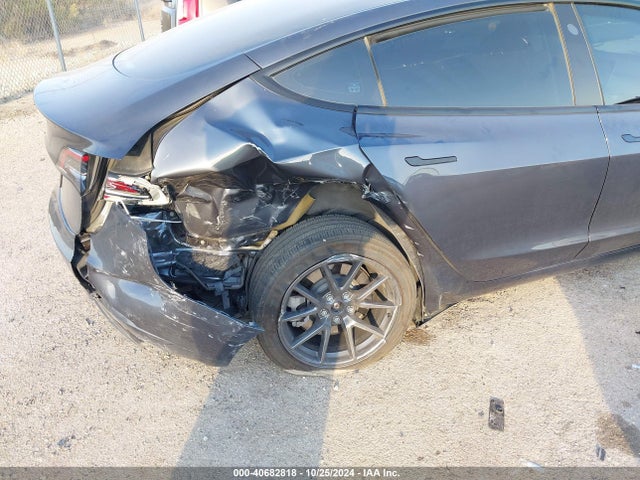 2023 TESLA MODEL 3 5YJ3E1EA4PF649740 Photo 5