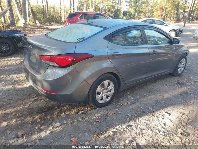 Hyundai ELANTRA SE 2016 KMHDH4AE4GU601244 Image 4