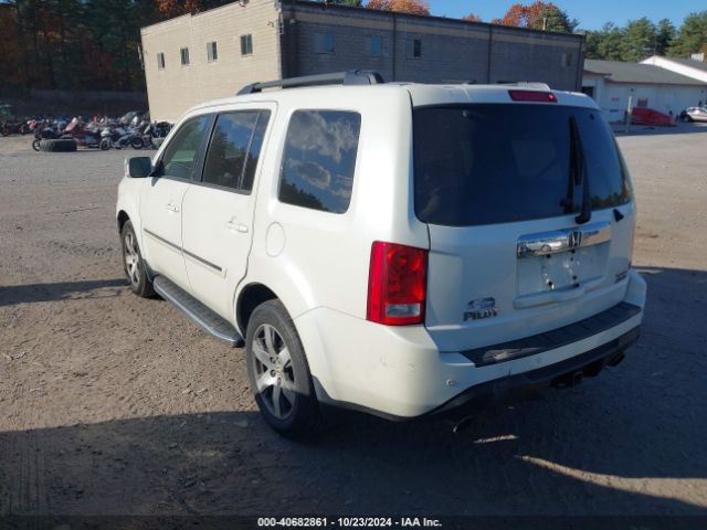 5FNYF4H95FB014109 Honda Pilot Touring