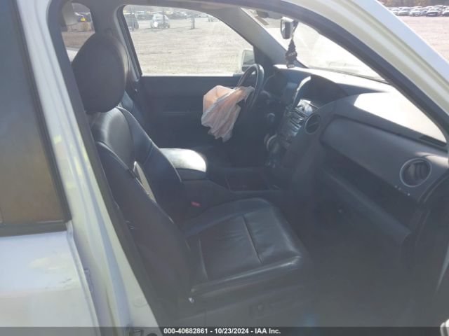 5FNYF4H95FB014109 Honda Pilot Touring