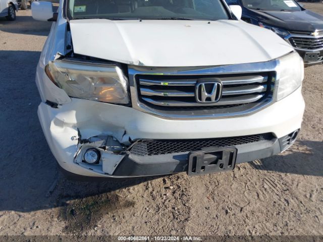 5FNYF4H95FB014109 Honda Pilot Touring