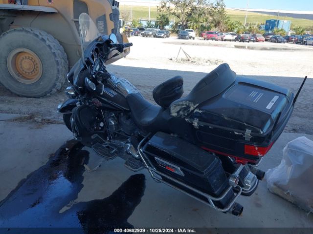 2007 HARLEY-DAVIDSON FLHTCUI 1HD1FC4147Y602322 Photo 2