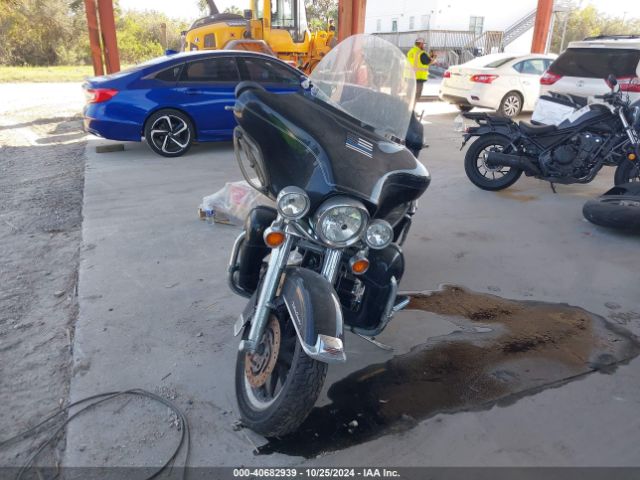 2007 HARLEY-DAVIDSON FLHTCUI 1HD1FC4147Y602322 Photo 4