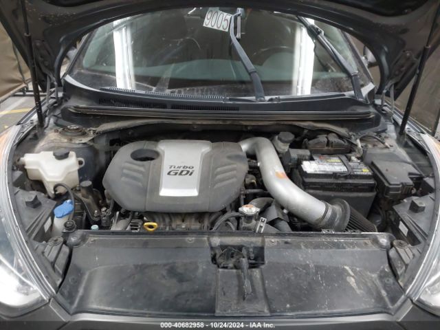 KMHTC6AE5FU231006 Hyundai Veloster Turbo