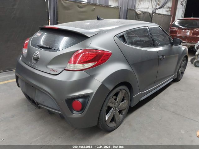 KMHTC6AE5FU231006 Hyundai Veloster Turbo