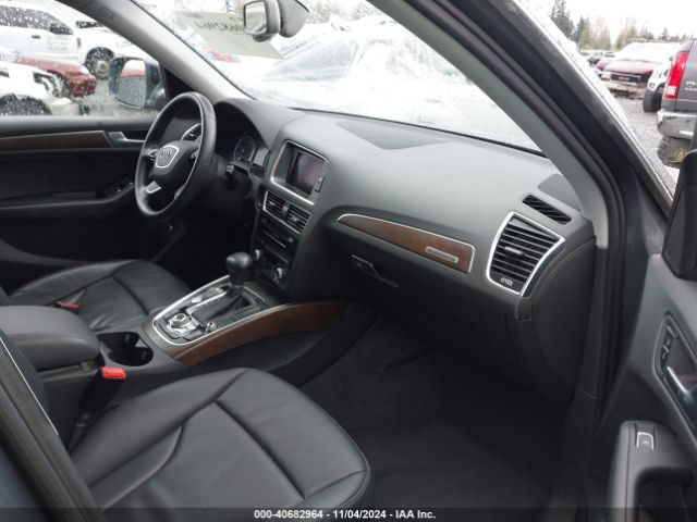 WA1LFAFP3EA110154 Audi Q5 2.0t Premium