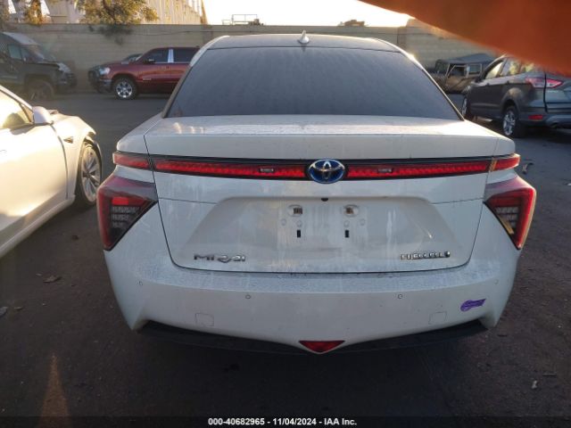 JTDBVRBD2JA005100 Toyota Mirai