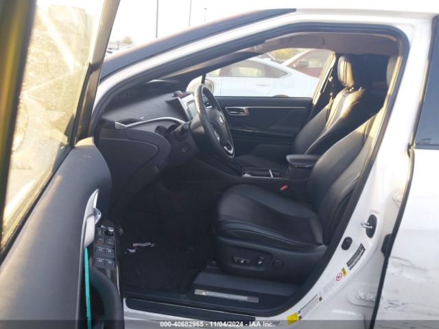 JTDBVRBD2JA005100 Toyota Mirai