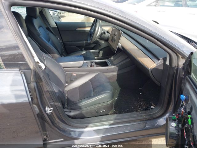 2022 TESLA MODEL 3 5YJ3E1EB6NF258630 Photo 4