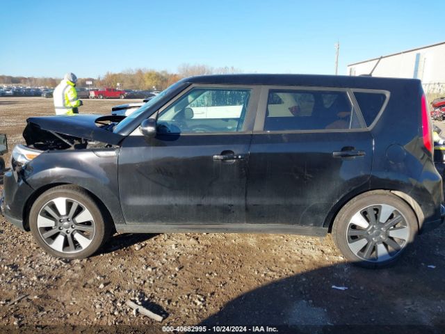 KNDJX3A59G7354953 KIA Soul !