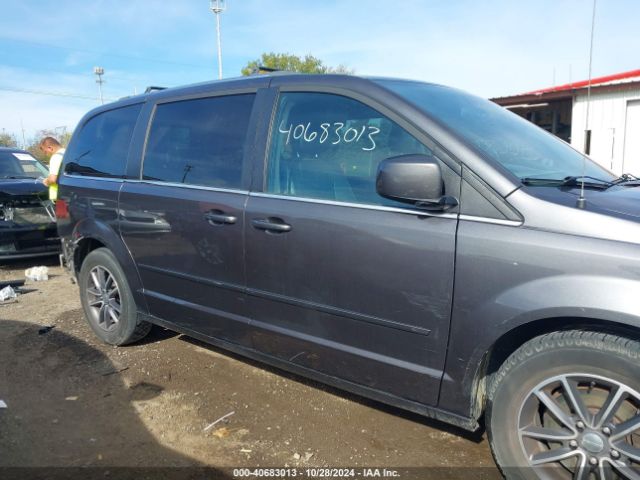 2C4RDGCG2HR711035 Dodge Grand Caravan Sxt