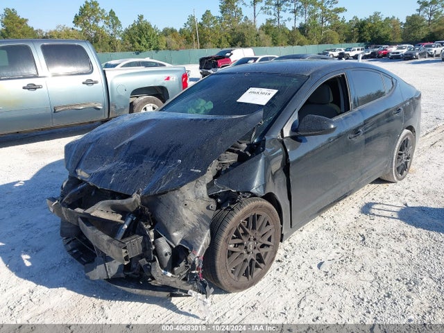Hyundai ELANTRA SE 2017 5NPD74LF9HH083835 Image 2