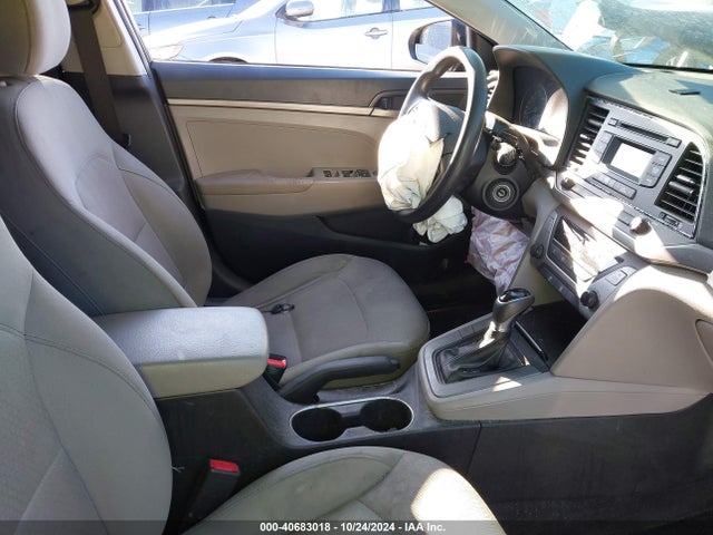 Hyundai ELANTRA SE 2017 5NPD74LF9HH083835 Image 5