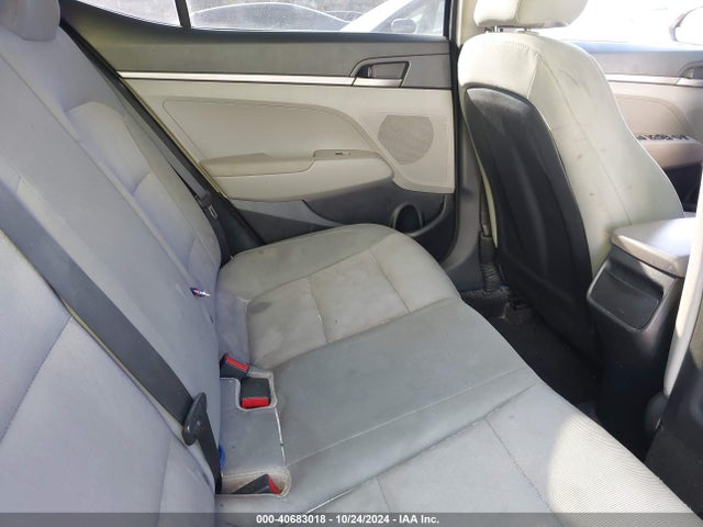 Hyundai ELANTRA SE 2017 5NPD74LF9HH083835 Image 8