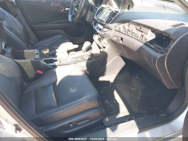 1HGCR3F99HA003075 Honda Accord Touring V6