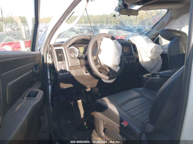 3C6JR6DG7PG639641 RAM 1500 Classic Tradesman  4x2 8' Box