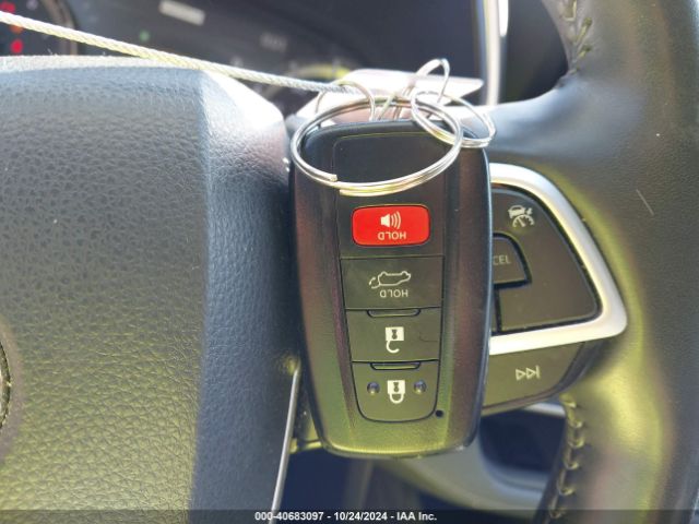 5TDFZRAH2NS123988 Toyota Highlander Platinum
