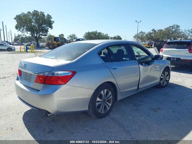 Honda ACCORD LX 2014 1HGCR2F3XEA011686 Image 4