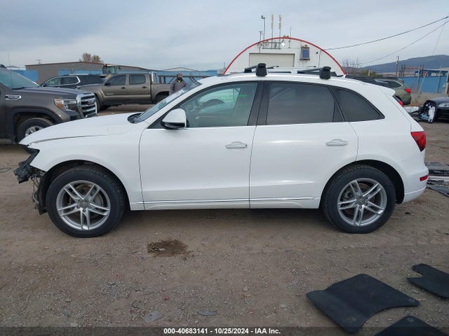 Audi Q5 2.0t Premium 2017 WA1C2AFPXHA078027 Image 15