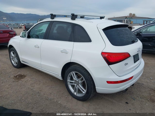 Audi Q5 2.0t Premium 2017 WA1C2AFPXHA078027 Image 3