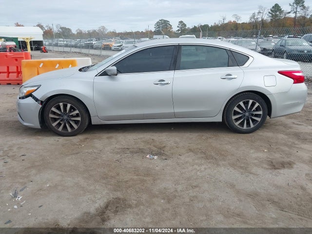 Nissan Altima 2.5 Sv 2017 1N4AL3AP6HC199922 Image 14