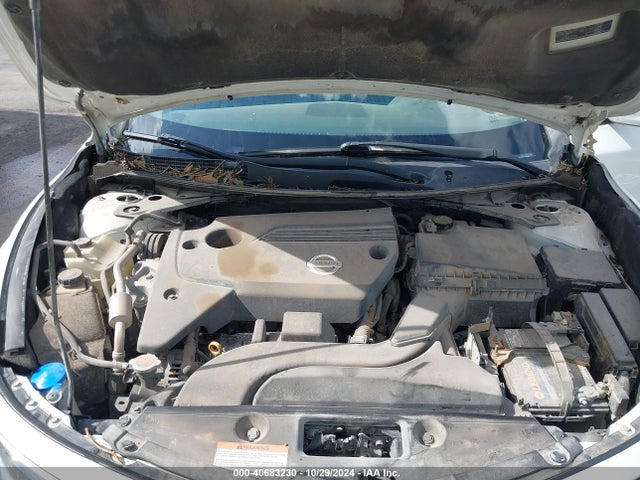 Nissan Altima 2.5 S 2015 1N4AL3AP8FC287898 Image 10