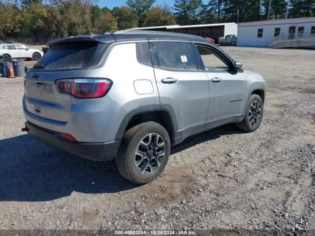 3C4NJDDBXKT649851 Jeep Compass Trailhawk 4x4